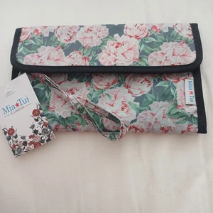 Mia Tui Travel Document Wallet - RFID in Peony - Imagen 1 de 5