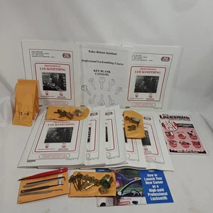Foley-Belsaw Professional Locksmithing Lessons 1-30 Training Course W/ Lockpicks - Picture 1 of 16