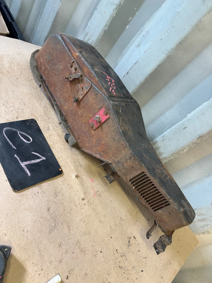 1973 1983 Chevrolet Gmc K5 K10 C10 K30 NON AC METAL UNDERDASH HEATER HEAT BOX OE - Image 1 of 4