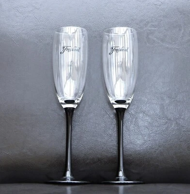 FREIXENET CHAMPAGNE 2 x FLUTES SPARKLING WINE GLASSES STEMMED 22.1CM TALL LOT 02 - Image 1 of 4