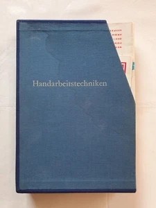 Cartella tecnica artigianale con dieci quaderni da lavoro maglia filetto annodatura uncinetto - Foto 1 di 13