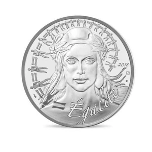 SUPERBE MONNAIE 20 € MARIANNE ARGENT 2018 // FDC/UNC LIVRÉE SOUS ÉTUIS ! - Picture 1 of 2