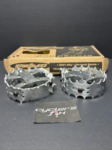 NOS Crushed Primo Mini Pro Sealed Beartrap 1/2" Alloy Pedal Set Bmx Fit: GT Haro - Bild 1 von 24