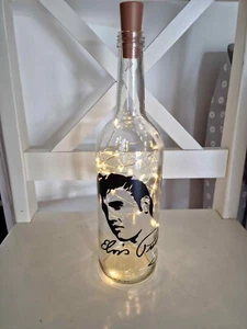 Elvis Light Flasche mit Signatur - Bild 1 von 1
