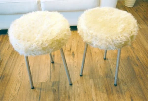 Hocker m. Alugestell Fellhocker Dreibein ,VEB Deutschneudorf DDR Webpelz - Bild 1 von 5