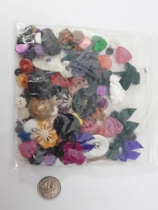 Vintage Huge Button Lot - Shank & Hole - Plastic - Winter Various Shapes & Sizes - Picture 1 of 3