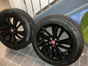 Jaguar F- Pace Felgen , 20 Zoll,  Pirelli P-Zero 255/50/R20 Sommer, DOT 08/21, - Bild 1 von 11