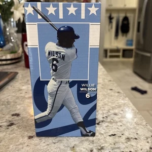 KC Royals WILLIE WILSON Royals Hall of Fame Bobblehead SGA 2011 New In Box - Picture 1 of 4