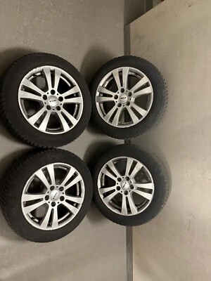 8x 16 Zoll Felgen mit Reifen - Bild 1 von 4