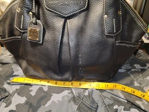 Woman's Dooney&Bourke Vintage Full-size Shoulder Bag Exellent Conditions - Picture 1 of 23