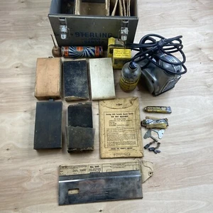 Vintage Sterling 1000 Pad Sander Very Complete With Pads, Oil, Manual, Cutter - Picture 1 of 12