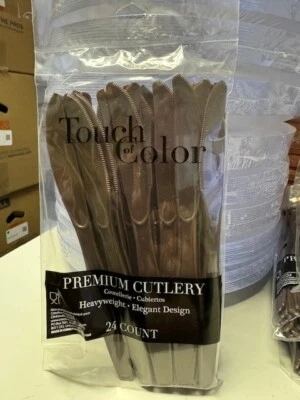 Chocolate Brown Premium Cutlery Plastic Knives 24ct. Party Supply New!!! - Image 1 of 2