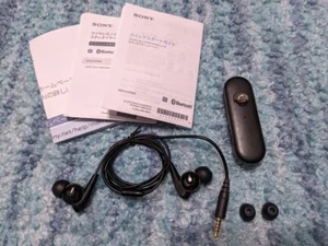 SONY Earphone MDR-EX31BN Wireless Noise Canceling Black Used F/S - Picture 1 of 10