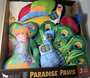 P.L.A.Y. Paquete de juguetes para perros Paradise Paws, 3 juguetes para perros. - Imagen 1 de 6