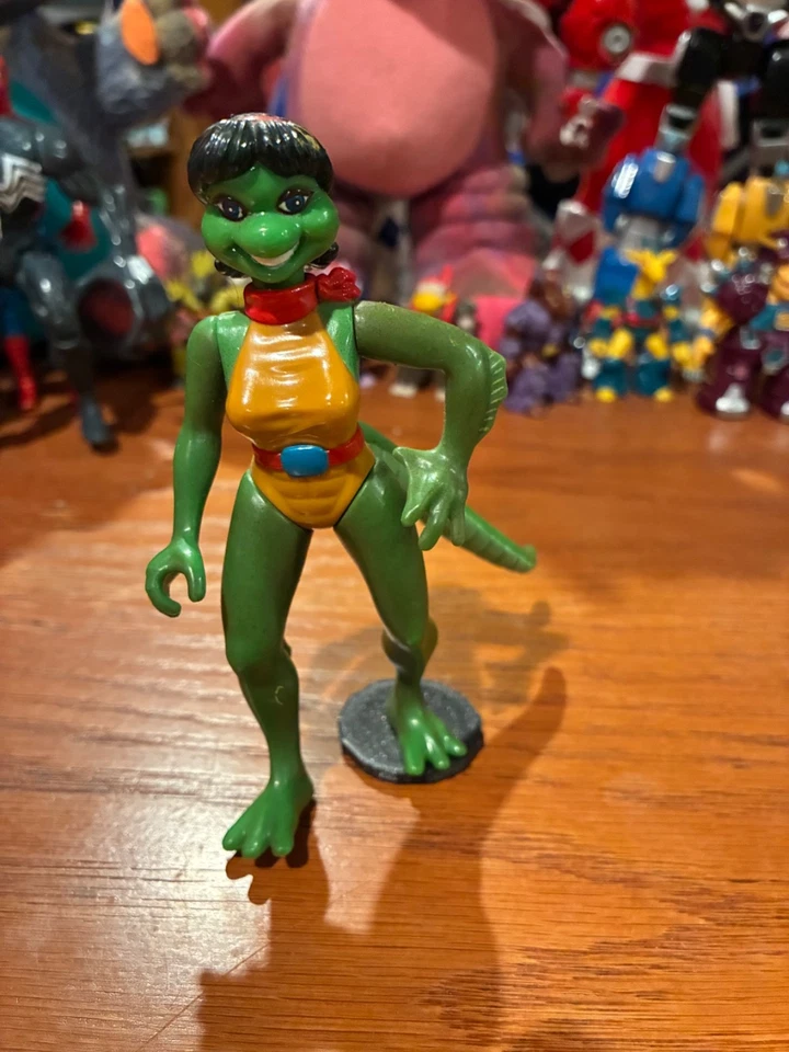 TMNT Mona Lisa Playmates 1993 Vintage Figure Teenage Mutant Ninja Turtles - Image 1 of 2