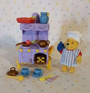Vintage Disney Winnie the Pooh Friendly Places Kitchen Stove Figure Toy - Picture 1 of 13