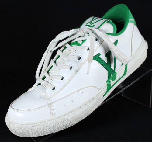 LOUIS VUITTON TRAINER Sneakers basse Louis Vuitton $1.140 CHARLIE in pelle bianca e verde 40