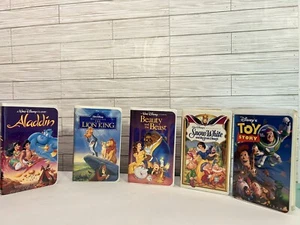 5 Disney VHS-Toy Story, Alladin, Snow White, Beauty & The Beast, The Lion King - Picture 1 of 8