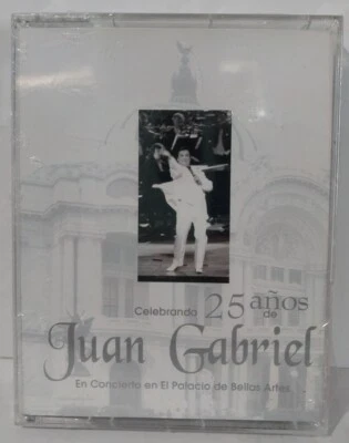Juan Gabriel Celebrando 25 Anos (2 Cassettes ) *NEW* - Image 1 of 3