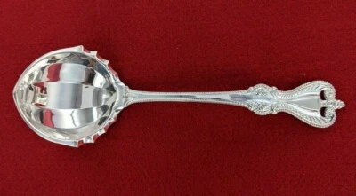 Toalla - Antiguo Cucharón Colonial de Plata de Ley 1895 7 3/8" Gravy Sin Monograma Foto 1 de 2