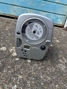 Cool Sounds Mini Fridge with CD Player - Picture 1 of 2