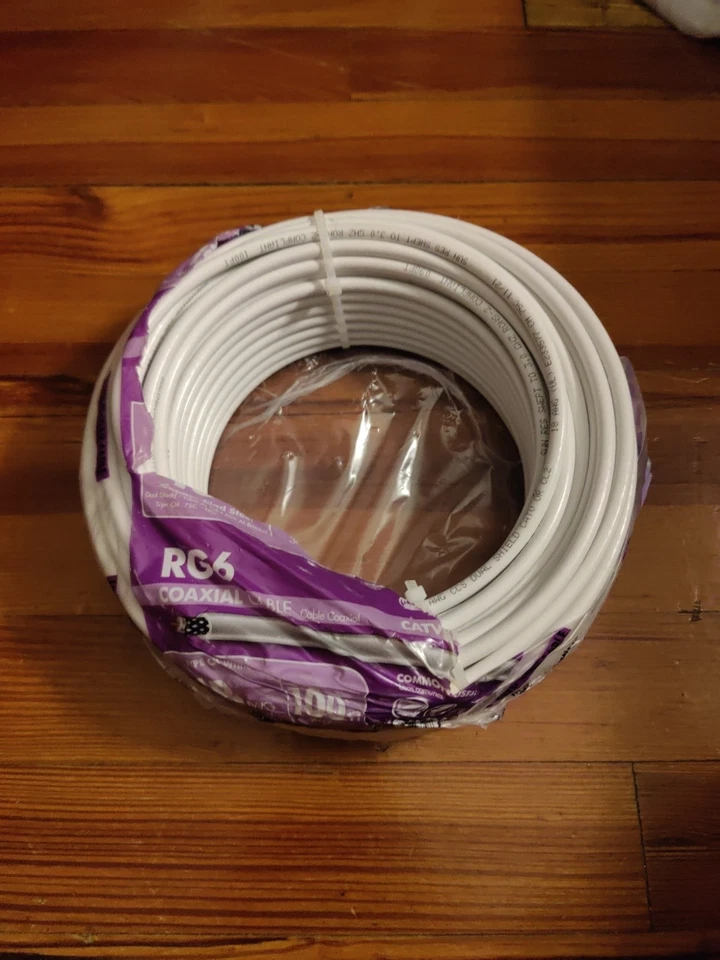 Bobina de cable coaxial Southwire RG6-Dual Shield 18 AWG blanco 100' acero revestido de cobre Foto 1 de 1