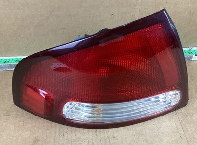 2000-2003 Nissan Sentra Rear Left Side Quarter Panel Mounted Tail Light OEM - Image 1 of 4