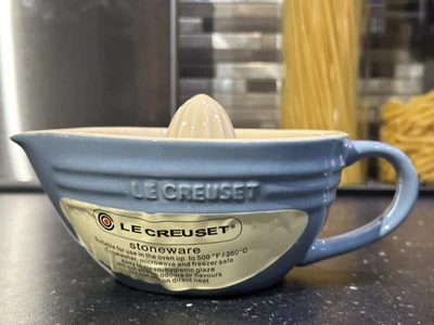 Le Creuset New Stoneware Ceramic Blue Citrus Juicer RRP £30 - Image 1 of 4
