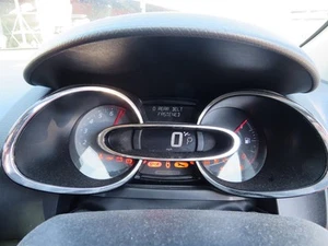 RENAULT CLIO GT MK4 2013 REF-B561 / SPEEDO CLOCKS SPEEDOMETER 103166 FREE P&P - Picture 1 of 3