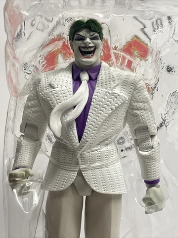 McFarlane Toys DC Multiverse Batman The Dark Knight Returns Joker Action Figure Cover