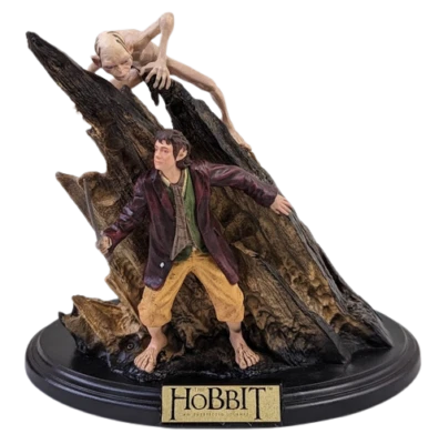 The Hobbit An Unexpected Journey Bilbo Meets Gollum Statue Blu-Ray Box Set - Image 1 of 4