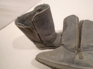 LAM Winter Boots Women’s Size 5 Gray Suede Leather with Faux Fur Lined side zip - Picture 1 of 5