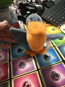 Ty Beanie Baby Scoop the Pelican DOB July 1, 1996 MWMT - Picture 1 of 2
