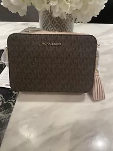MICHAEL KORS Crossbody Bag Ginny Jet Set camera Bag Logo Tassel Brown Leather - Picture 1 of 15