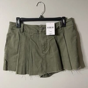 Forever 21 Women's Pleated Mini Skirt - Size Large, NWT - Picture 1 of 4