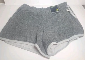 Xersion Womens Shorts Med Gray Mid Rise Elastic Pockets Everyday Polyester NWT - Picture 1 of 4