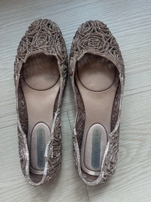 Melissa Campana Women’s Pink Glitter Rose Jelly Flats Size 6 - Image 1 of 4