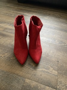 dauphine block heel bootie