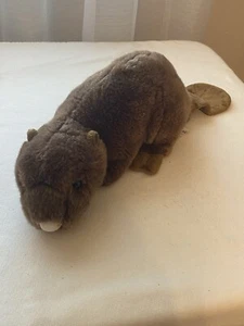VTG Pet Beaver Plush Realestic Big Buck Teeth Soft Quilted Tail Faded Cloth Tag - Picture 1 of 9