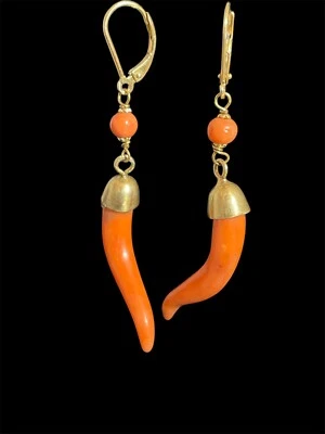 Orecchini in Corallo portafortuna corno napoletano - Immagine 1 di 4