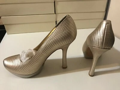 Bombas JOAN & DAVID Daraelynn oro claro reptil talla 9,5 M Foto 1 de 4