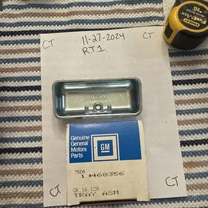 Genuine NOS GM 468356 NOS GM ORIGINAL FACTORY NEW PART Ash Tray Assembly - Picture 1 of 3
