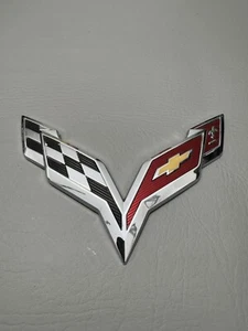 2014-2019 Chevy Corvette  C7 Rear Bumper Cross Flag Emblem Badge Chrome 23168615 - Bild 1 von 9