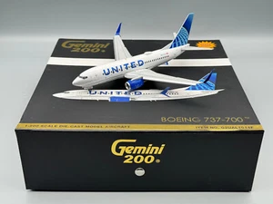 GEMINI JETS 1/200 UNITED AIRLINES B737-700 FLAPS DOWN G2UAL1014F - Picture 1 of 1