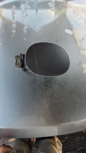 OEM 2003-2005 Infiniti FX35 3.5L GAS DOOR FUEL FILLER DOOR CAP COVER - Picture 1 of 2