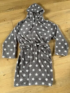 John Lewis Boys Fleece Dressing Gown Age 12 - Grey White Stars GOOD CONDITION - Picture 1 of 4