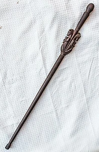 Superb Hand Carved Massim Staff/Walking Stick. Custom Engravings/Carvings. 86cm - Picture 1 of 5