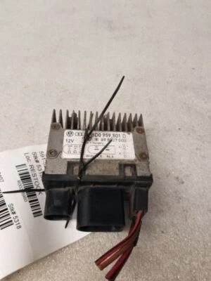 1999 - 2004 Audi A6 - Cooling Fan Module - 8D0959501D - R218980 - Image 1 of 4