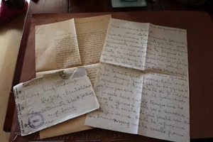 alter Brief mit Inhalt aus Rive del Garda - Italien - 1947 geöffnet vom Militär  - Picture 1 of 6