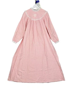 Nuevo con etiquetas Camisón Lanz Of Salzburg M Rosa Blanco Floral Franela Largo Suave Abotonado - Imagen 1 de 14